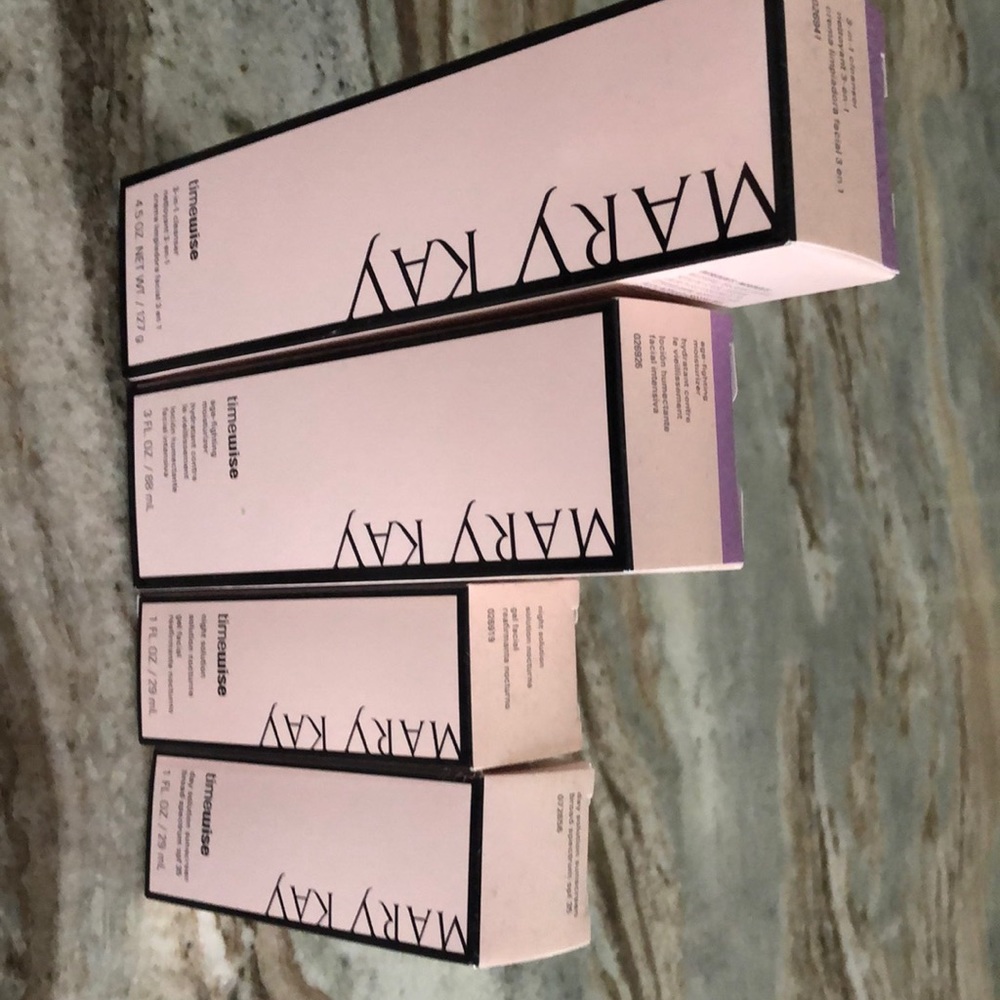 MaryKay Timewise three in one cleanser set